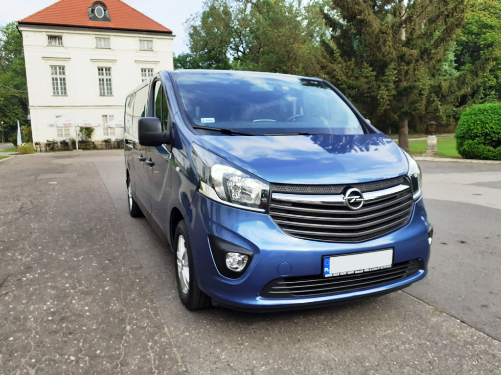 wypożyczalnia busów warszawa
