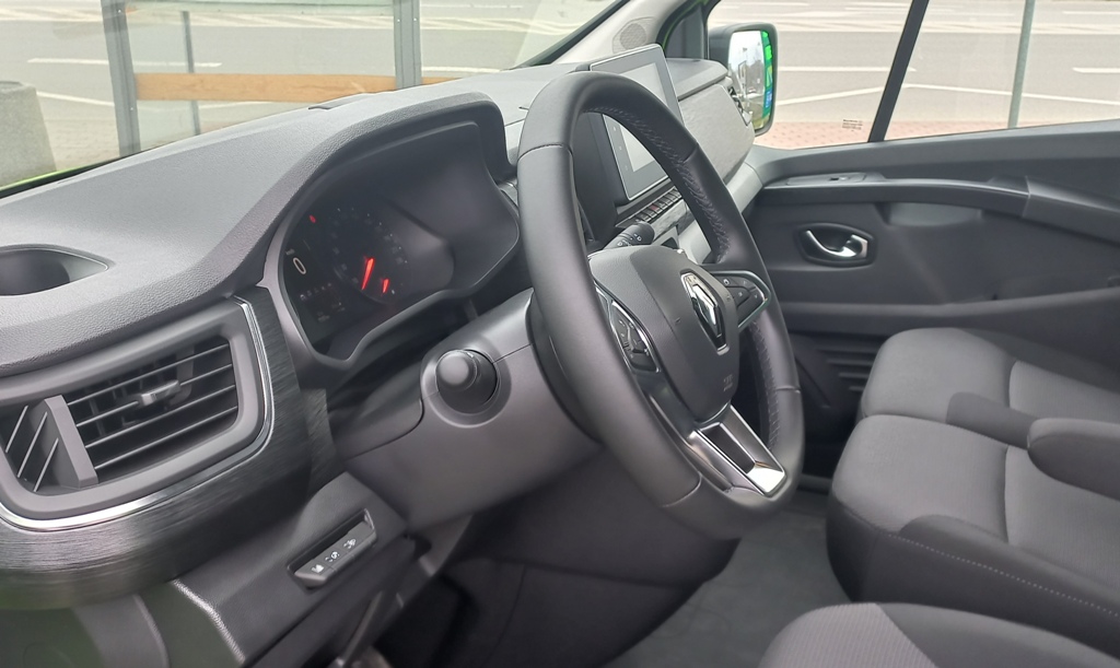 wypożyczalnia Renault Trafic